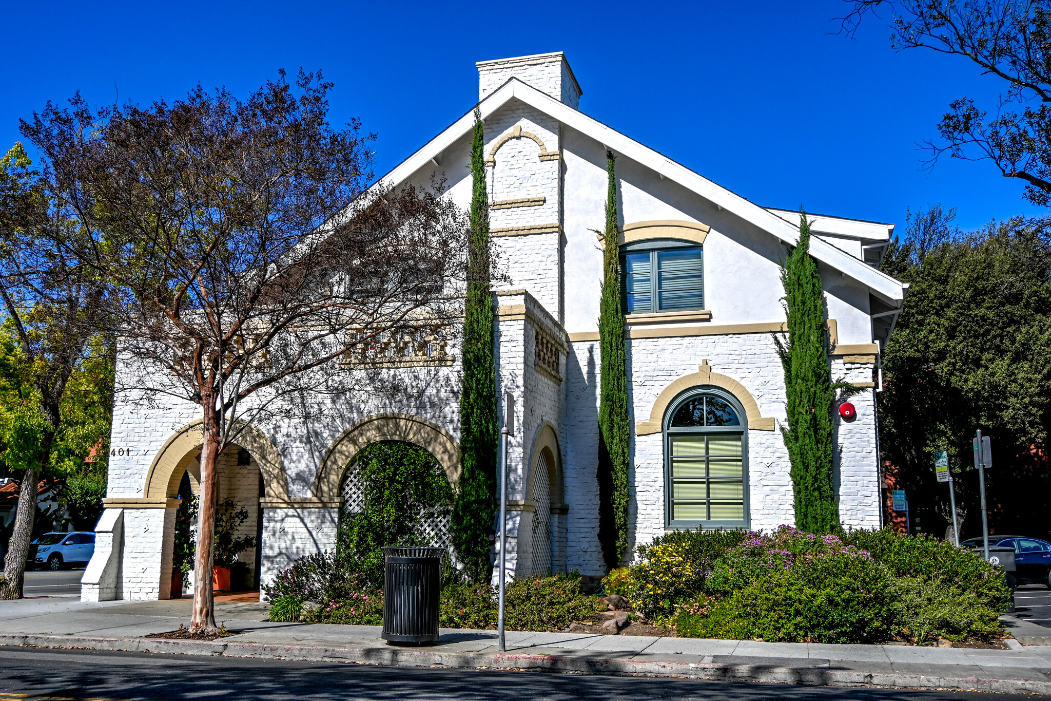 401 Florence St, Palo Alto, CA for lease Building Photo- Image 1 of 17