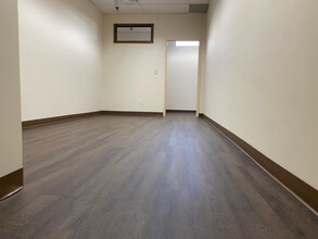 202-206 Pegasus Ave, Northvale, NJ for lease Interior Photo- Image 1 of 9