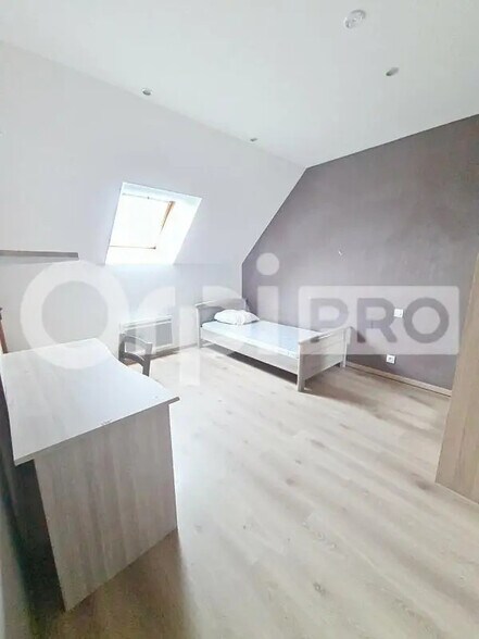 Flex in Guéret for sale - Building Photo - Image 2 of 12