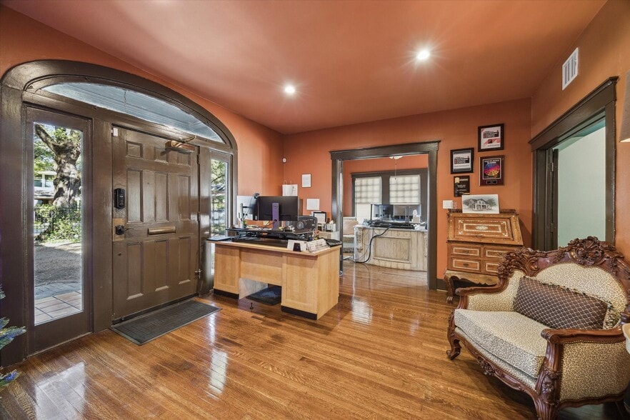 815 Hawthorne St, Houston, TX for sale - Interior Photo - Image 3 of 13