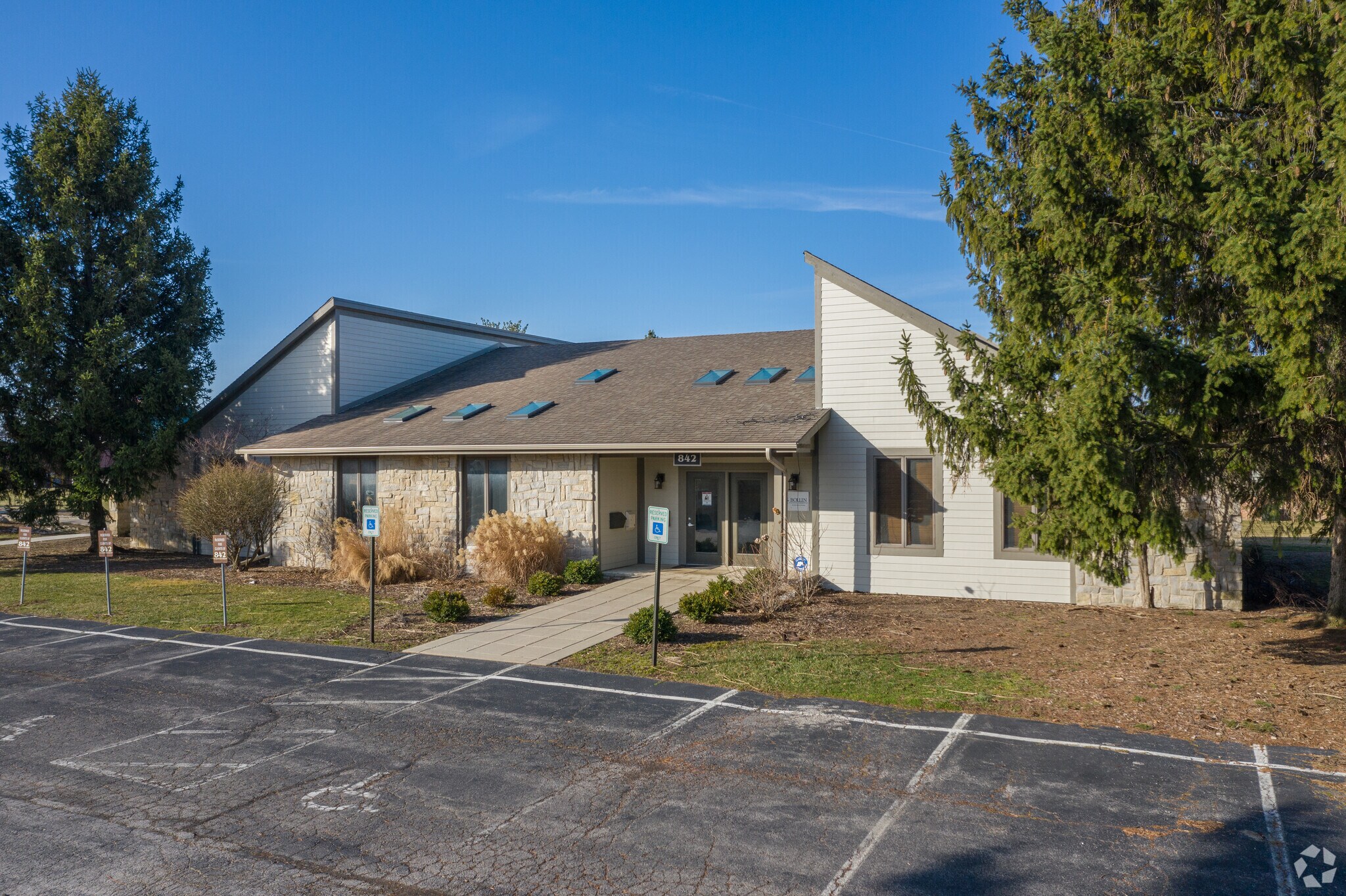 842 W South Boundary St, Perrysburg, OH for sale Building Photo- Image 1 of 1