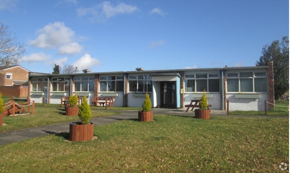 Barrington Rd, Newton Aycliffe for sale Primary Photo- Image 1 of 1