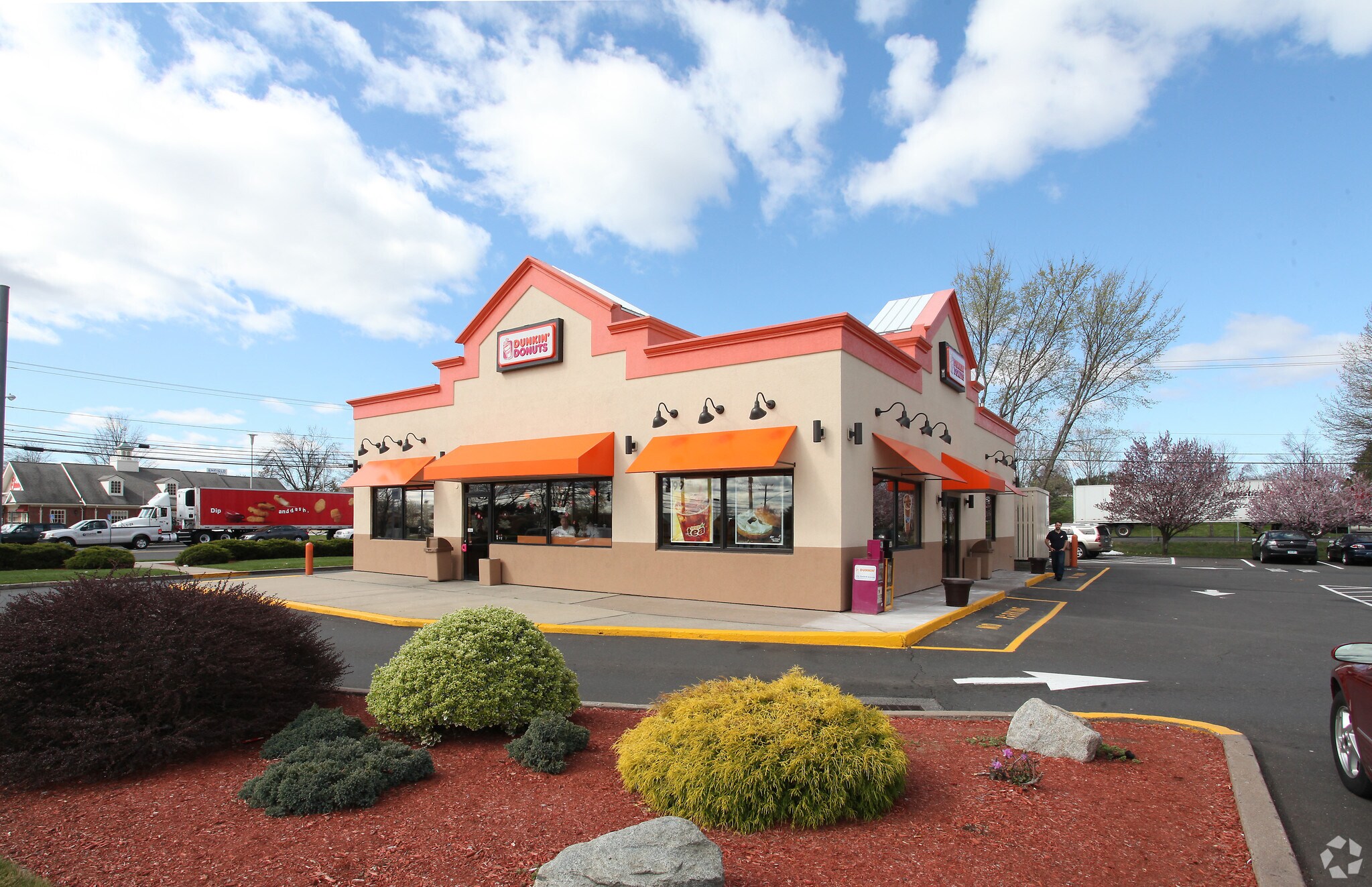 89 Elm St, Enfield, CT for sale Primary Photo- Image 1 of 1