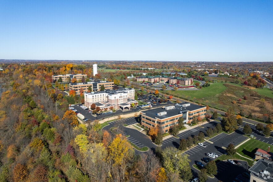 2700 Kelly Rd, Warrington, PA for lease - Aerial - Image 3 of 21