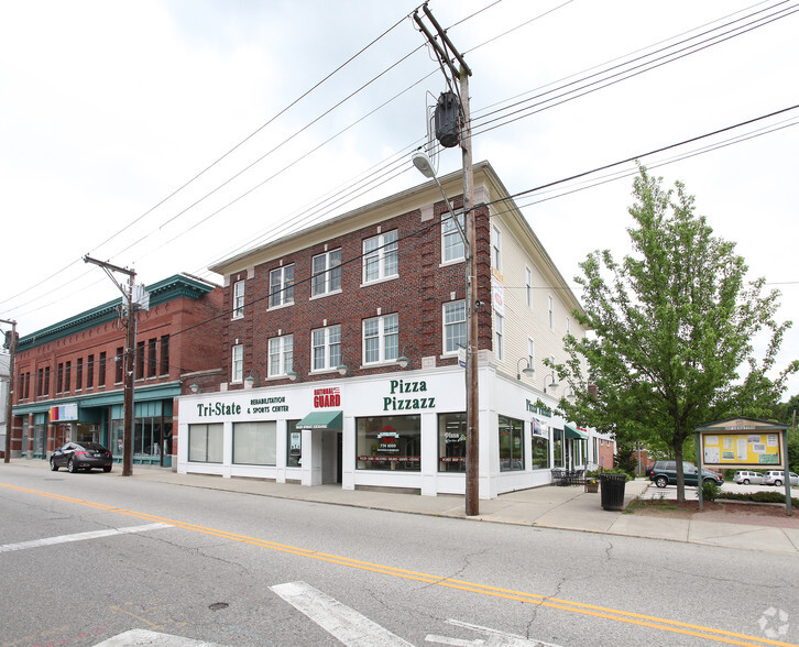 134-136 Main St, Danielson, CT for sale - Primary Photo - Image 1 of 1