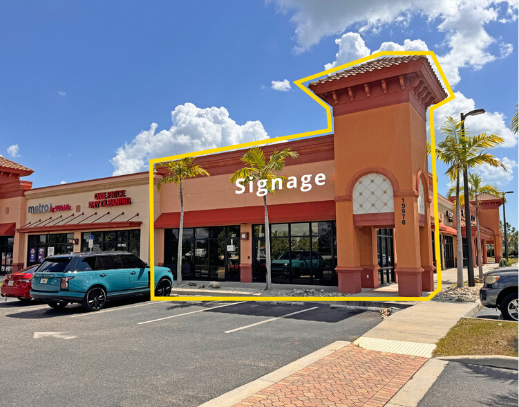 19970-19976 S Tamiami Trl, Estero, FL for lease - Building Photo - Image 1 of 7