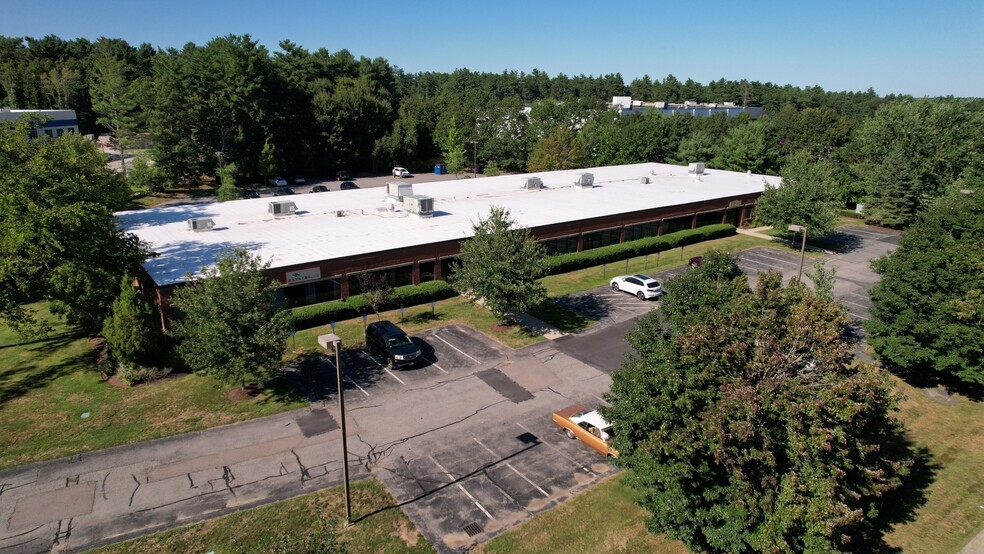 16 Commerce Blvd, Middleboro, MA for lease - Building Photo - Image 2 of 15