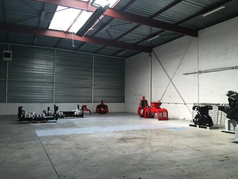 Flex in Nanteuil-lès-Meaux for sale - Interior Photo - Image 1 of 4