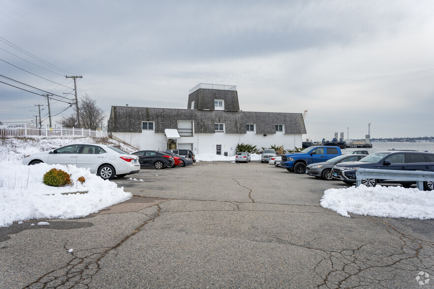 415 Thames St, Groton, CT for sale - Building Photo - Image 3 of 40