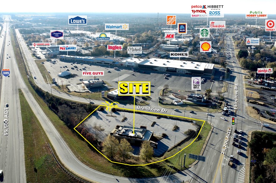 3901 Grandview Dr, Simpsonville, SC 29680