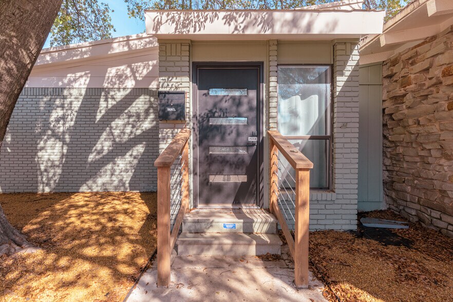 1005 15th Ave NW, Ardmore, OK for sale - Building Photo - Image 2 of 4