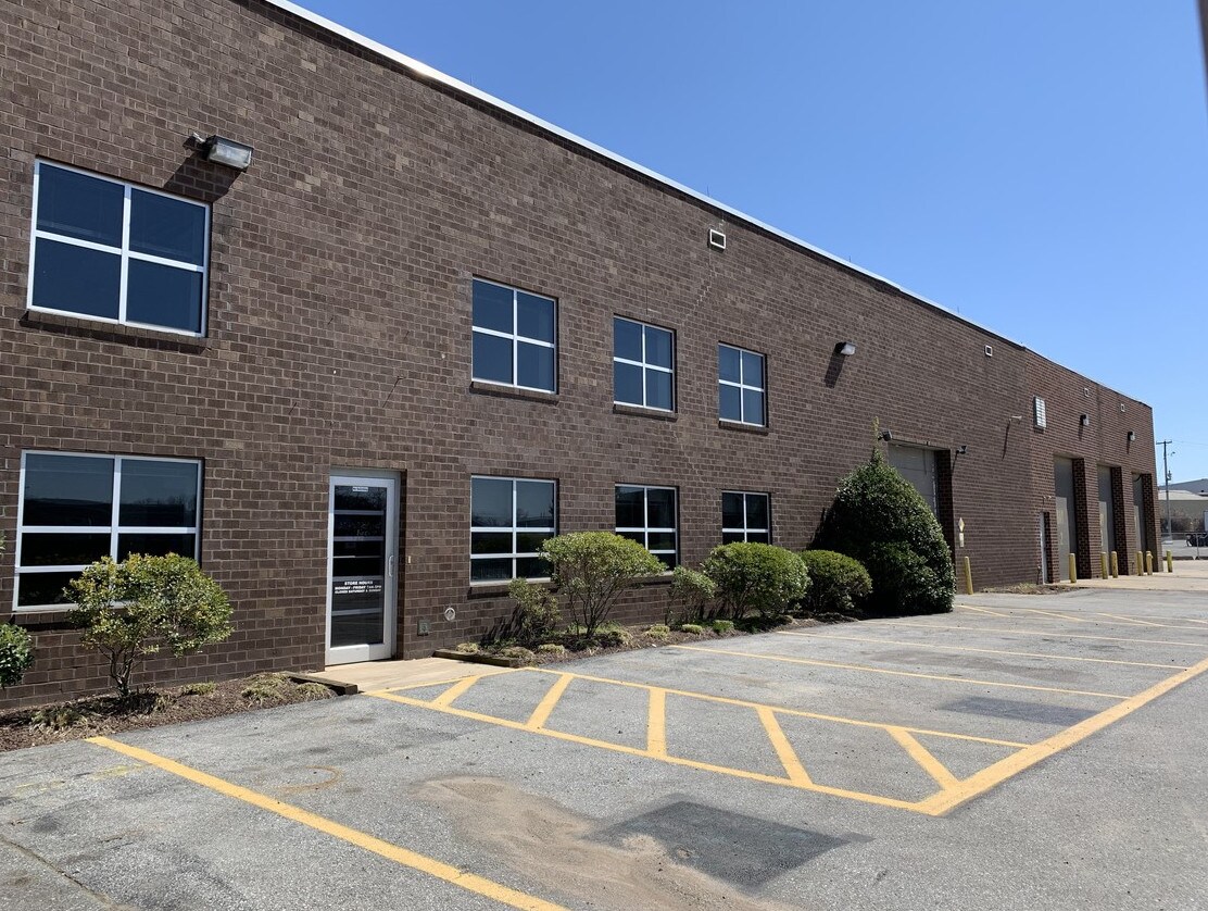 900 W Basin Rd, New Castle, DE for sale Building Photo- Image 1 of 1