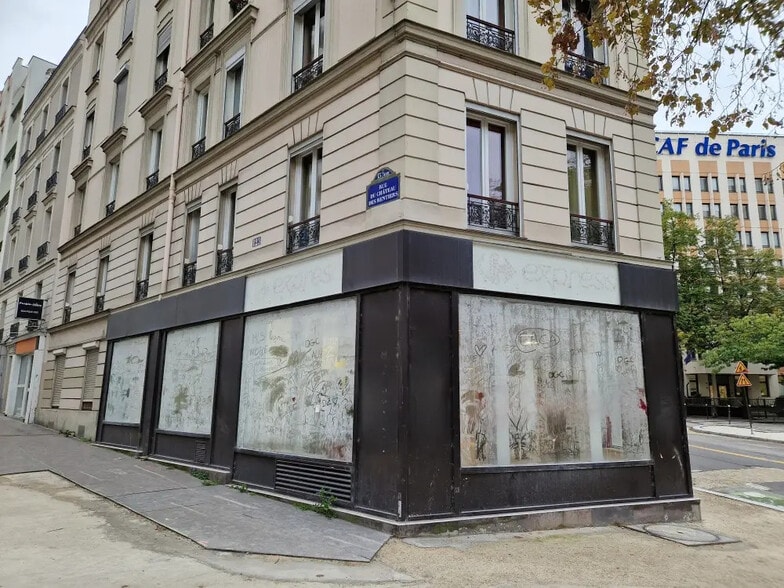 108 Rue Nationale, Paris for sale - Building Photo - Image 2 of 9