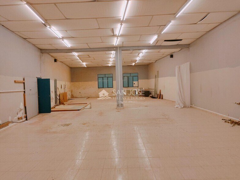 Industrial in Aspe for sale - Building Photo - Image 2 of 35