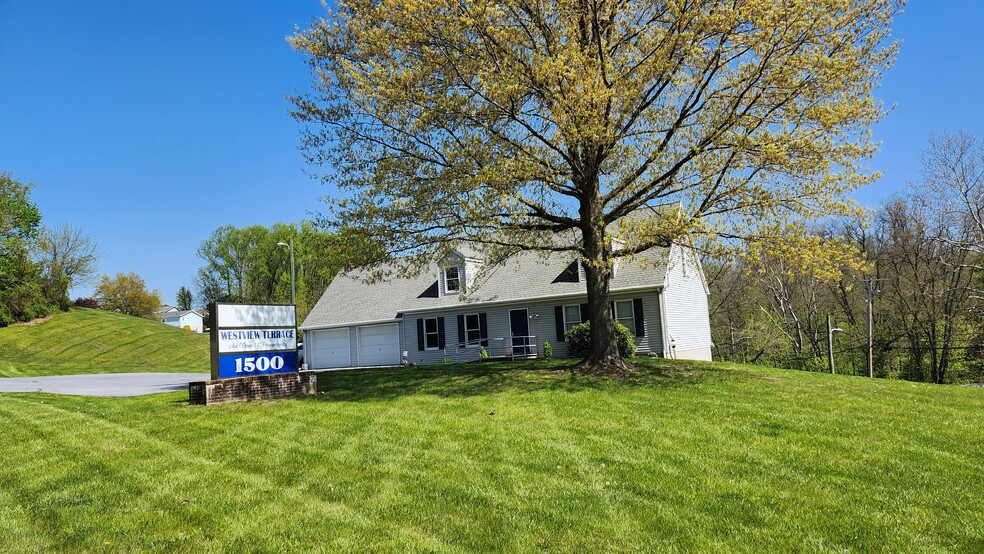 1500 Conrad Weiser Pky, Womelsdorf, PA for lease - Building Photo - Image 1 of 5