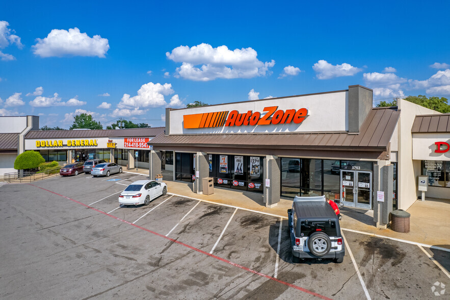 5701-5781 SW Green Oaks Blvd, Arlington, TX for lease - Building Photo - Image 3 of 8