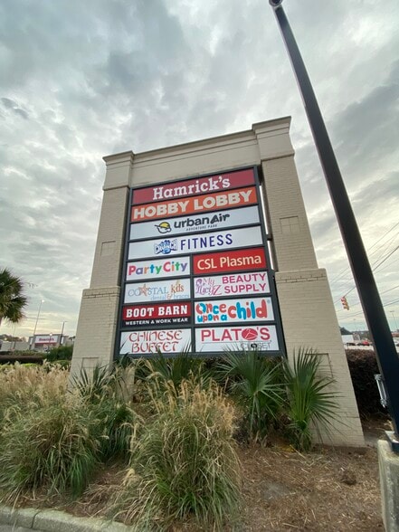 7800 Rivers Ave, North Charleston, SC for lease - Building Photo - Image 3 of 6