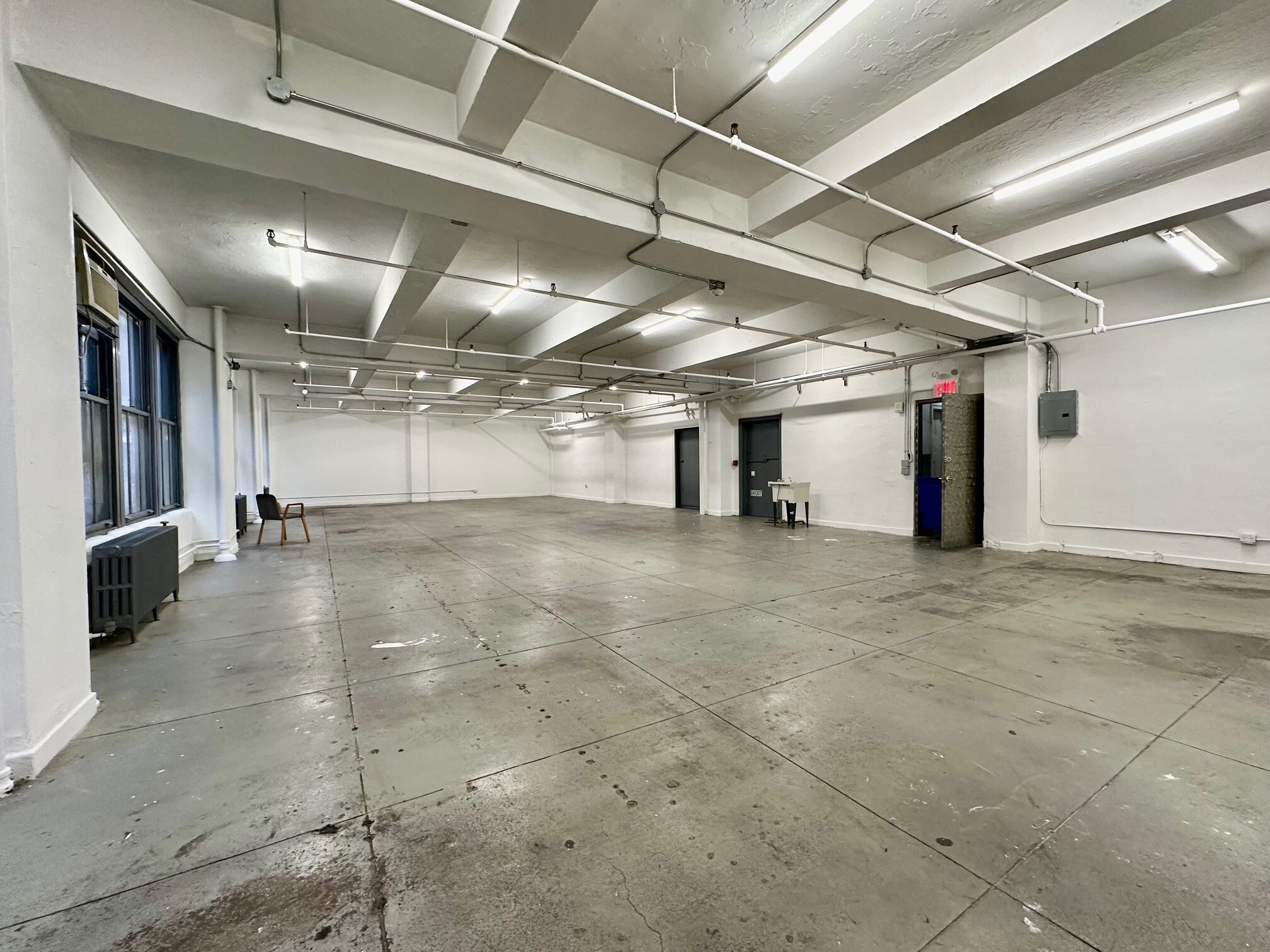 315-321 W 39th St, New York, NY 10018 - Office for Lease | LoopNet