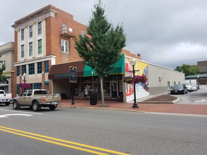 208 N Main St, Blacksburg, VA 24060 Retail for Lease