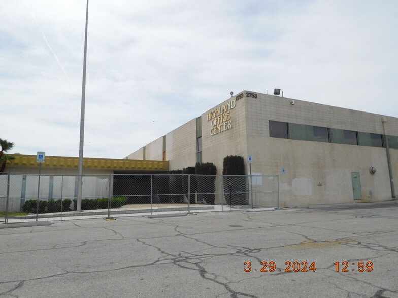 2753 S Highland Dr, Las Vegas, NV for sale - Primary Photo - Image 2 of 7