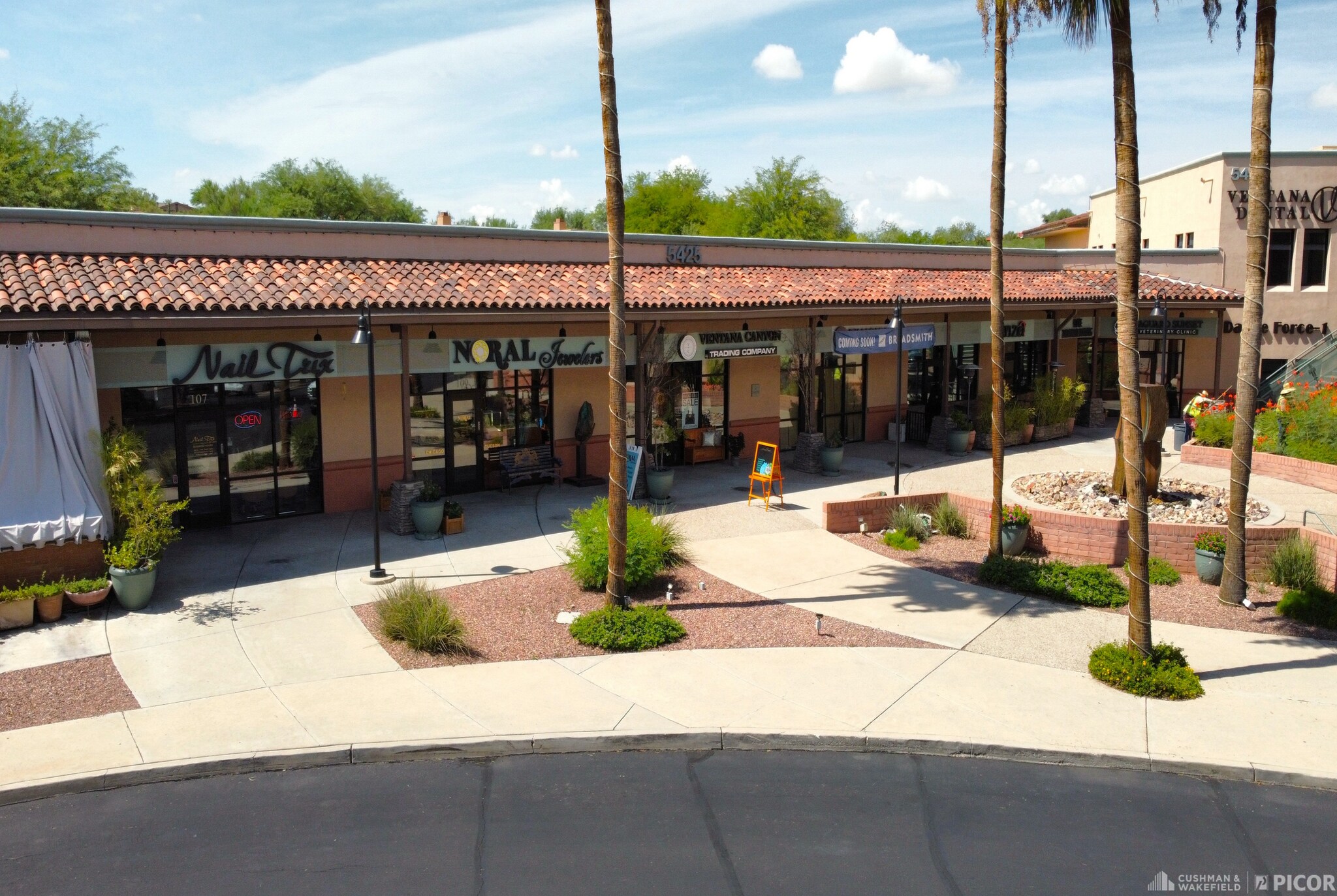 5415-5455 N Kolb Rd, Tucson, AZ for lease Interior Photo- Image 1 of 8