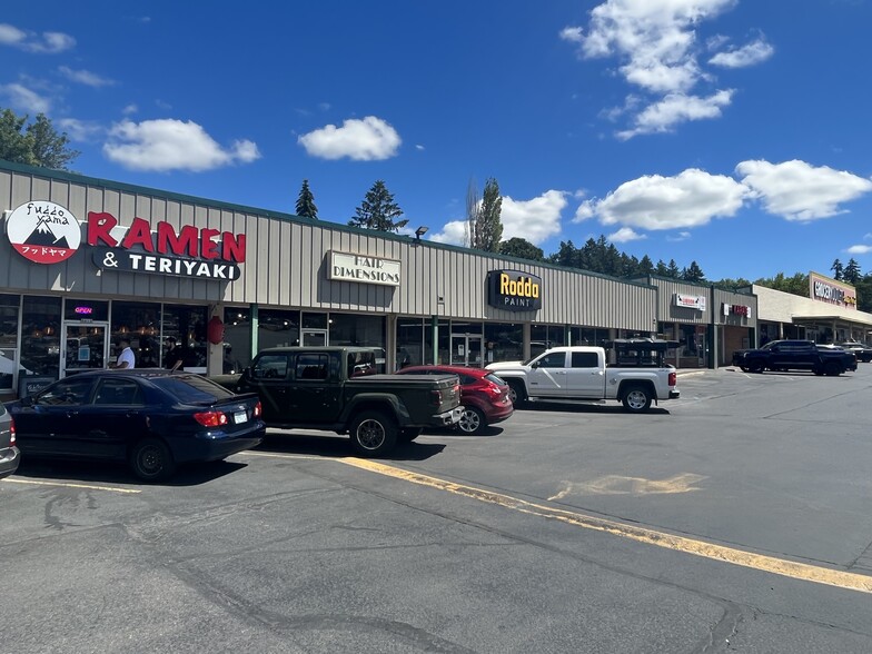 8602-8624 SW Hall Blvd, Beaverton, OR for lease - Building Photo - Image 1 of 7