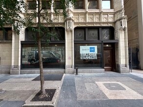 100 N 17th St, Philadelphia, PA for lease Interior Photo- Image 1 of 2