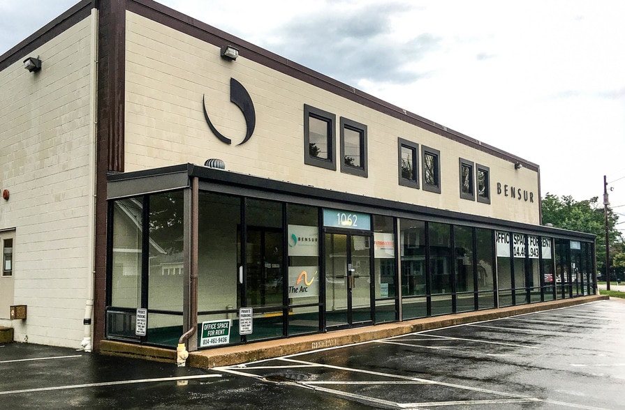 1062 Brown Ave, Erie, PA 16502