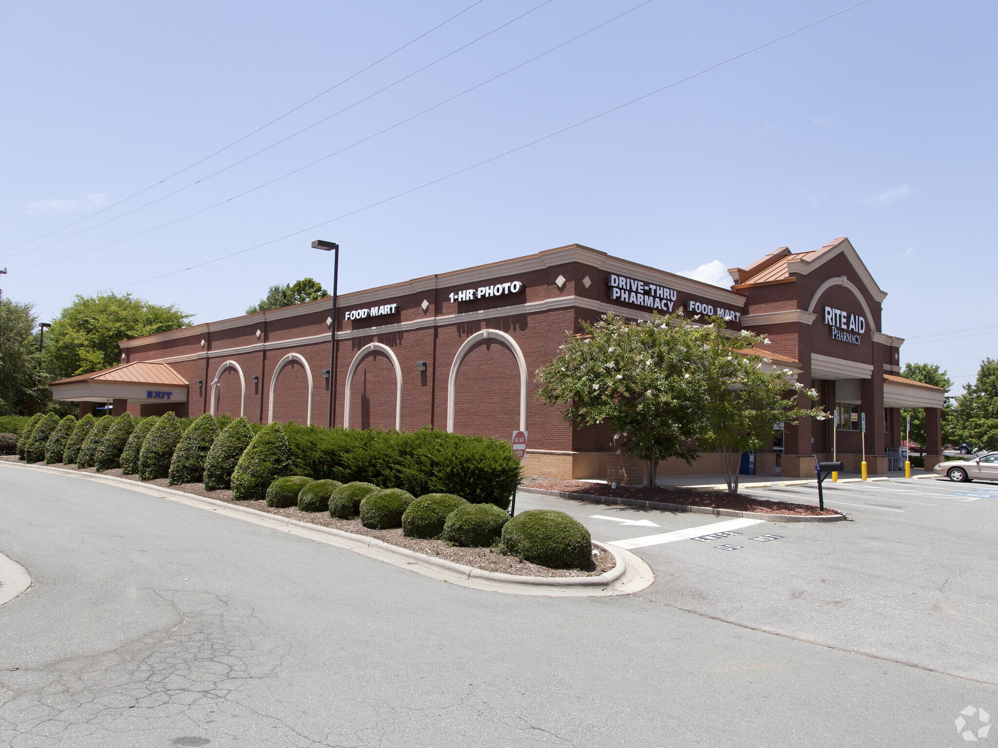 841 S Main St, Graham, NC for sale Primary Photo- Image 1 of 1