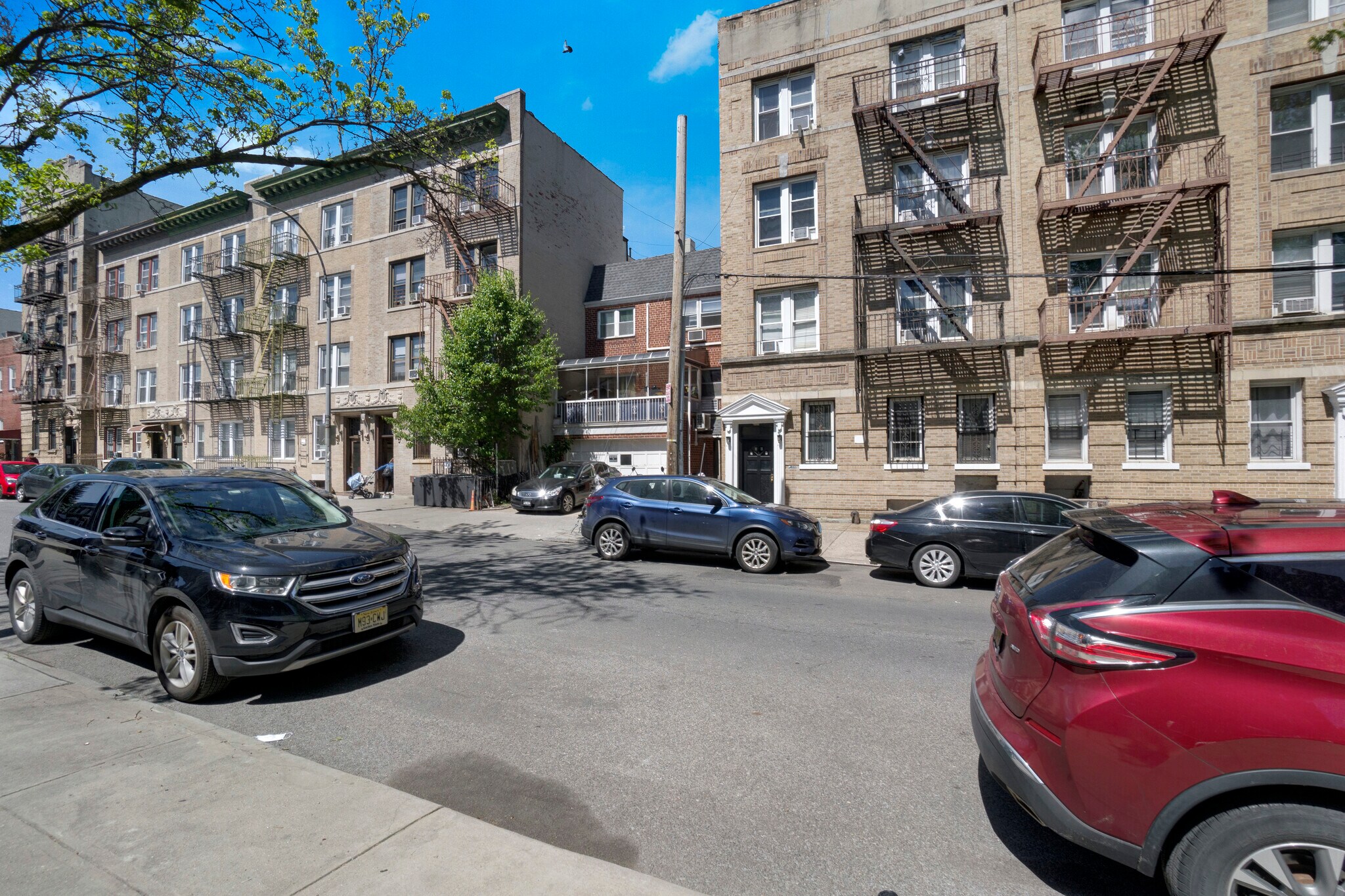 3308 29th St, Astoria, NY for sale Primary Photo- Image 1 of 1