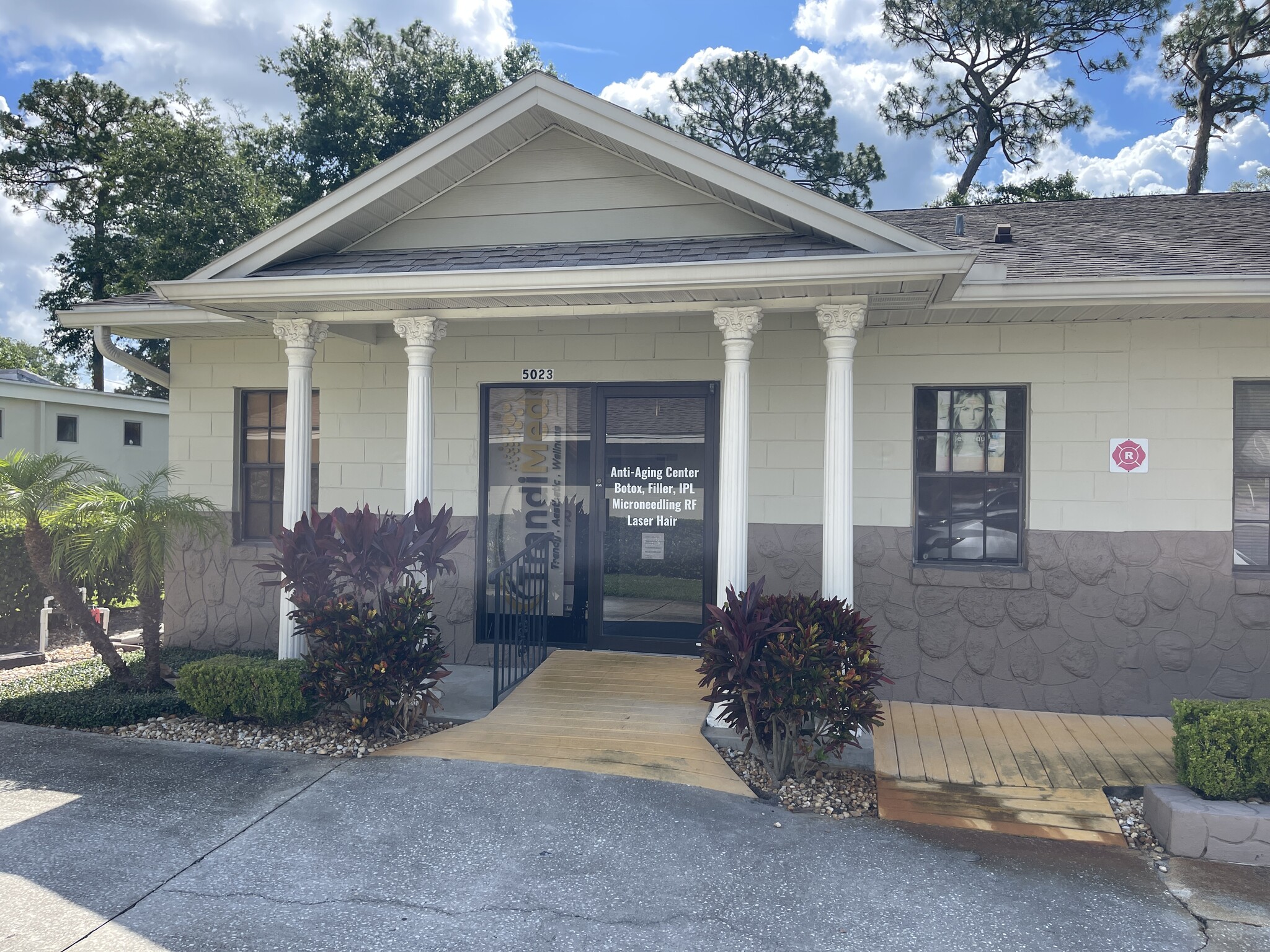 5001-5021 S US Highway 17/92, Casselberry, FL for lease Building Photo- Image 1 of 4