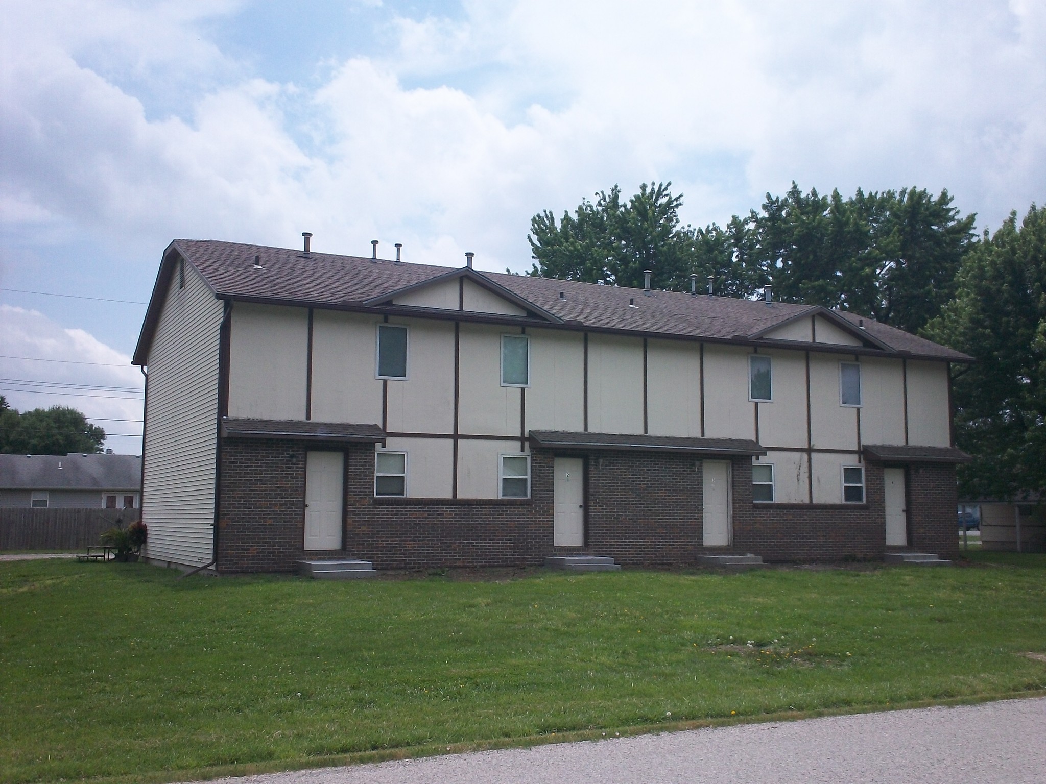 1309-1327 Alleghaney St, Burlington, KS for sale Building Photo- Image 1 of 1