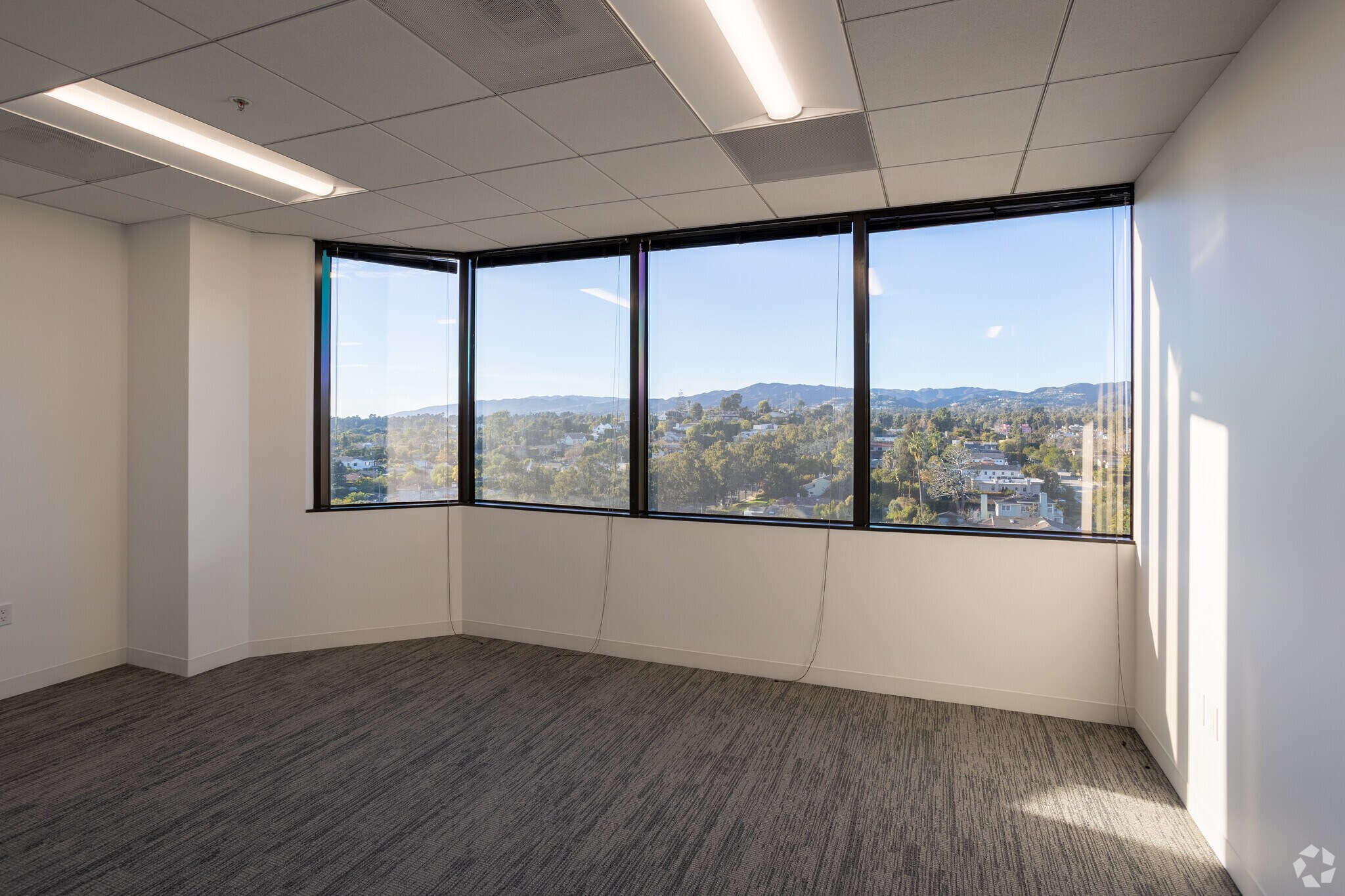 12424 Wilshire Blvd, Los Angeles, CA 90025 - Gateway Los Angeles | LoopNet - 12424 Wilshire Blvd Los Angeles Ca 90025