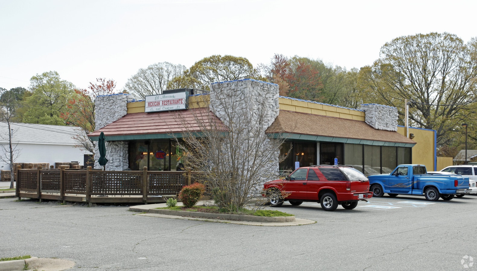 mattress stores on j clyde morris blvd