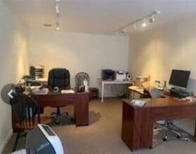 813 S Reading Ave, Boyertown, PA for lease Interior Photo- Image 2 of 3