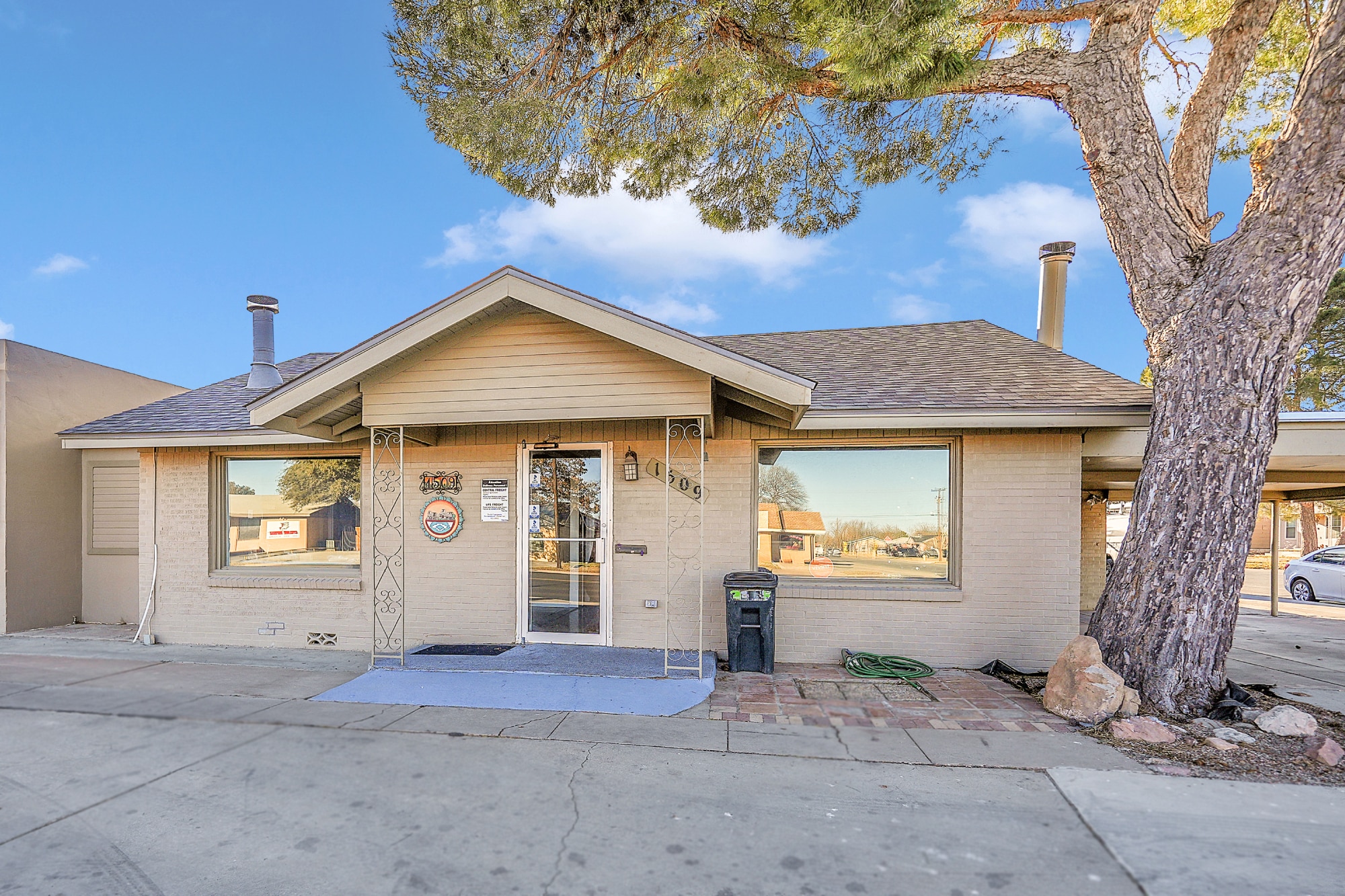 1509 N Big Spring St, Midland, TX for sale Primary Photo- Image 1 of 32