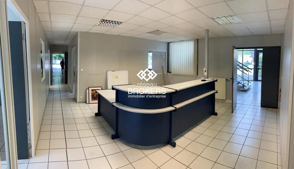 Flex in Seyssinet-Pariset for lease - Interior Photo - Image 3 of 10