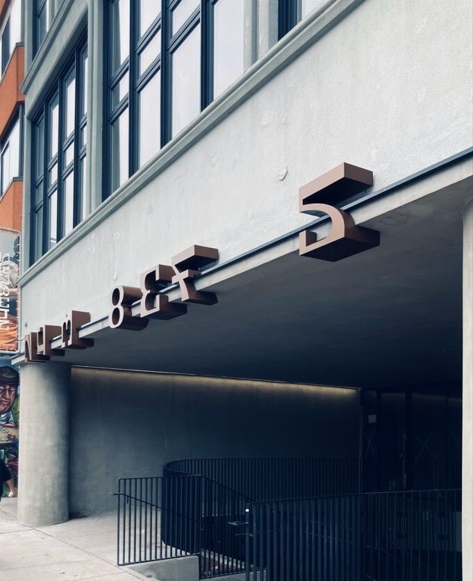 1305 Dundas St W, Toronto, ON for lease Building Photo- Image 1 of 8