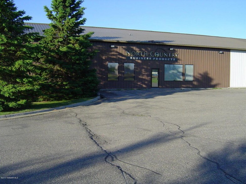 1112 Railroad St SE, Bemidji, MN for sale - Building Photo - Image 1 of 1