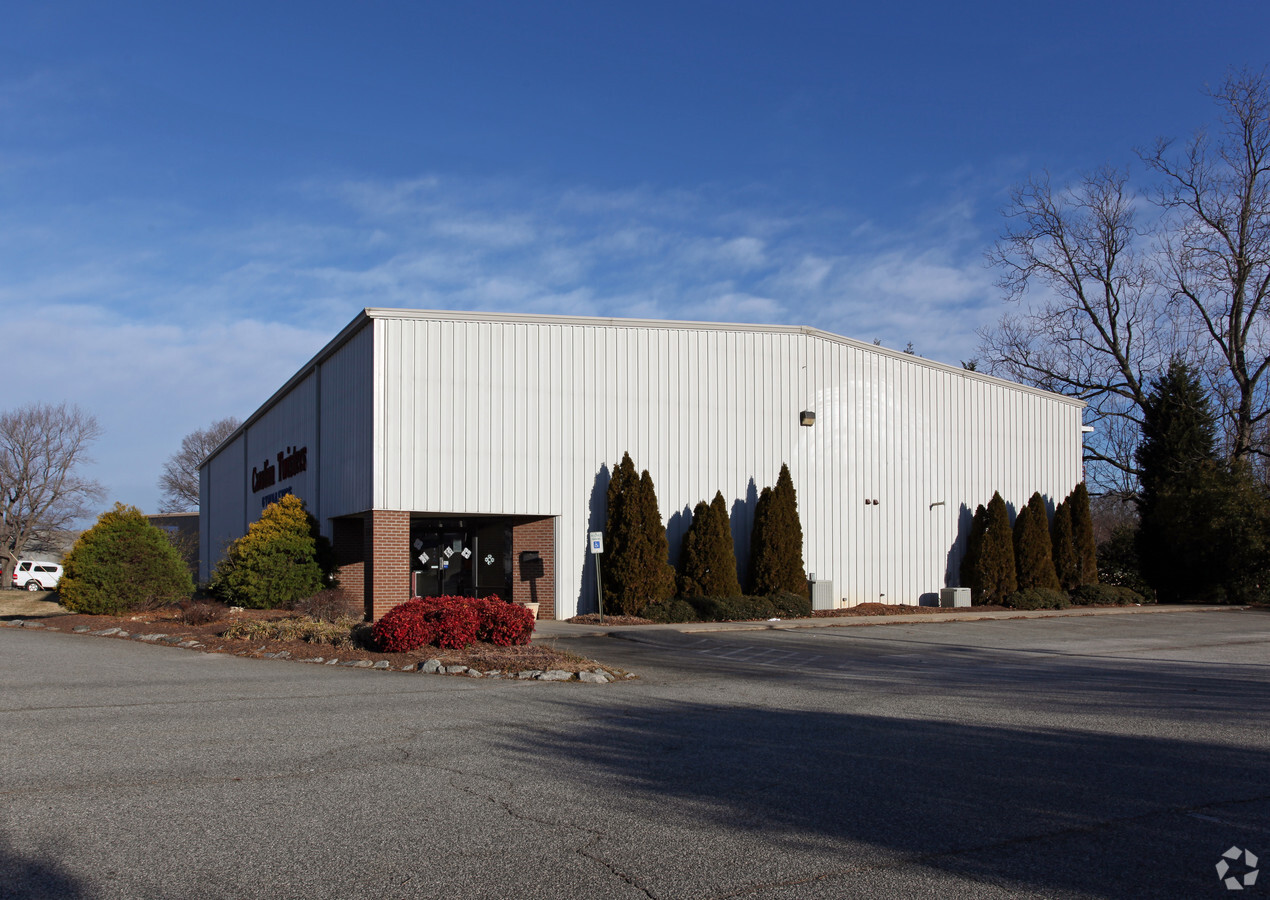 125 E Bodenhamer St, Kernersville, NC 27284 - Industrial for Sale | LoopNet