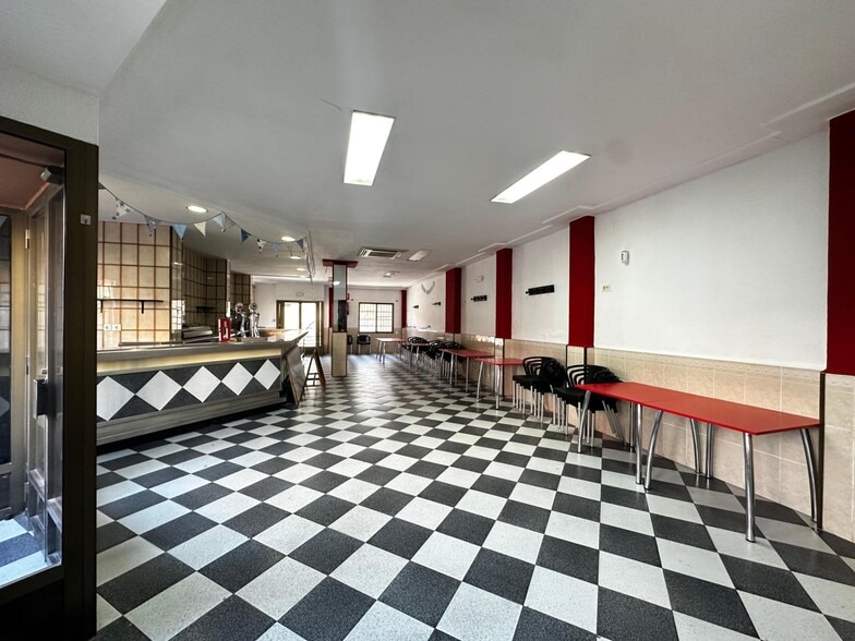 Retail in Carlet for sale - Building Photo - Image 2 of 24