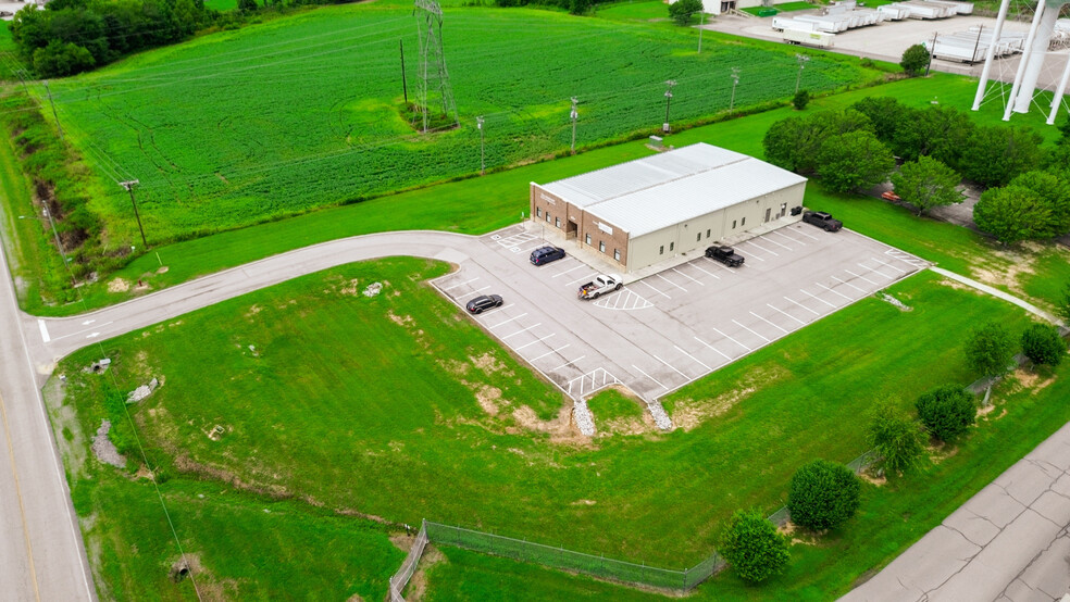 227 Monogard Dr, Manchester, TN for lease - Building Photo - Image 3 of 49