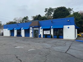 296 Highland Ave, Salem MA - Automotive Property