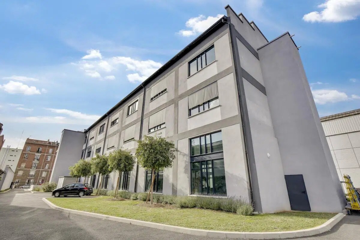 Industrial in Ivry-sur-Seine for lease Building Photo- Image 1 of 28