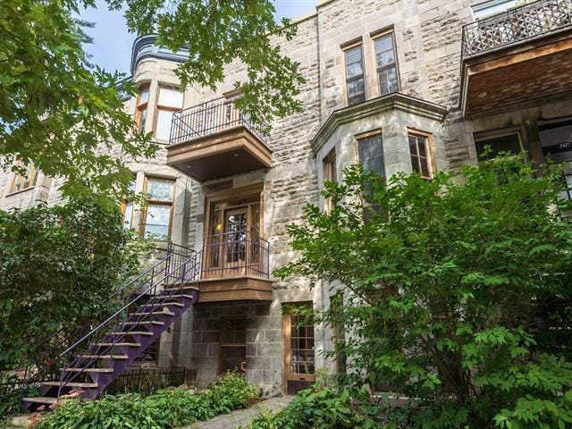 3931-3933 Rue Berri, Montréal, QC for sale Primary Photo- Image 1 of 1