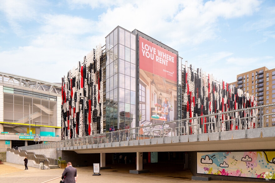 South Way, Wembley for lease - Building Photo - Image 2 of 4