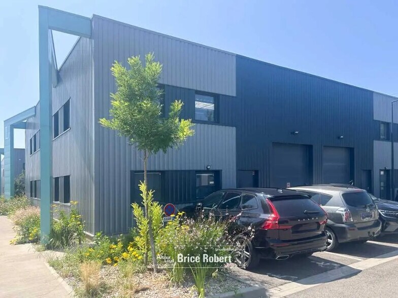 Flex in Genay for lease - Building Photo - Image 1 of 50