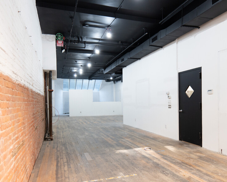 148 Chambers St, New York, NY for lease - Interior Photo - Image 2 of 4