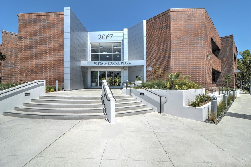 2067 W Vista Way, Vista, CA, 92083 Office/Medical Space For Lease
