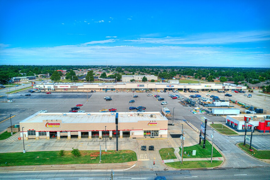 101-361 N Mustang Rd, Mustang, OK for sale - Building Photo - Image 1 of 15